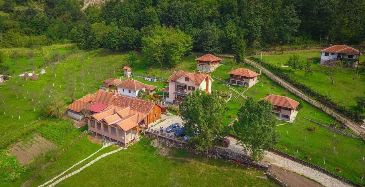 Ethno Village Bogut Bogutovac Exteriör bild