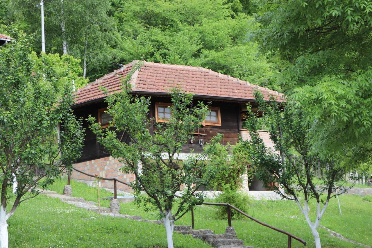 Ethno Village Bogut Bogutovac Exteriör bild