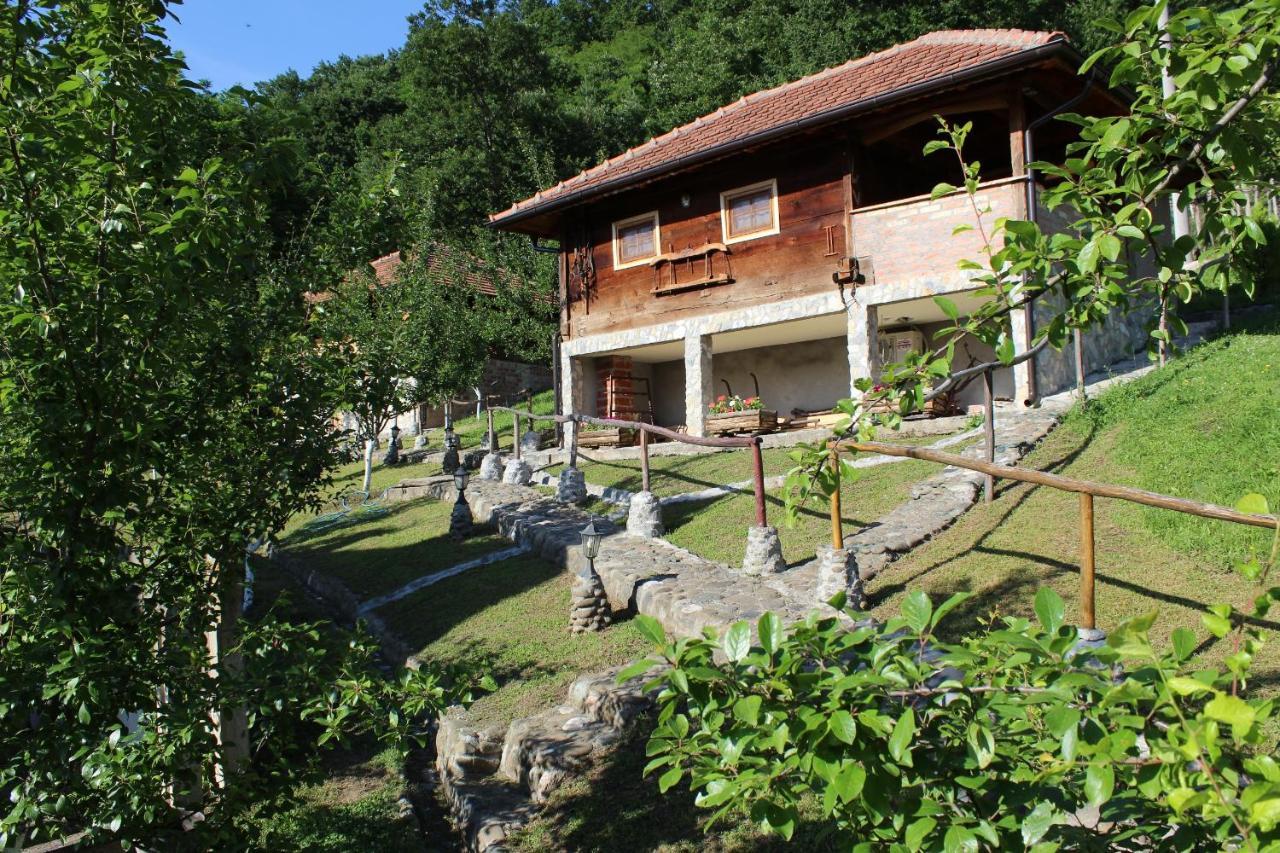Ethno Village Bogut Bogutovac Exteriör bild