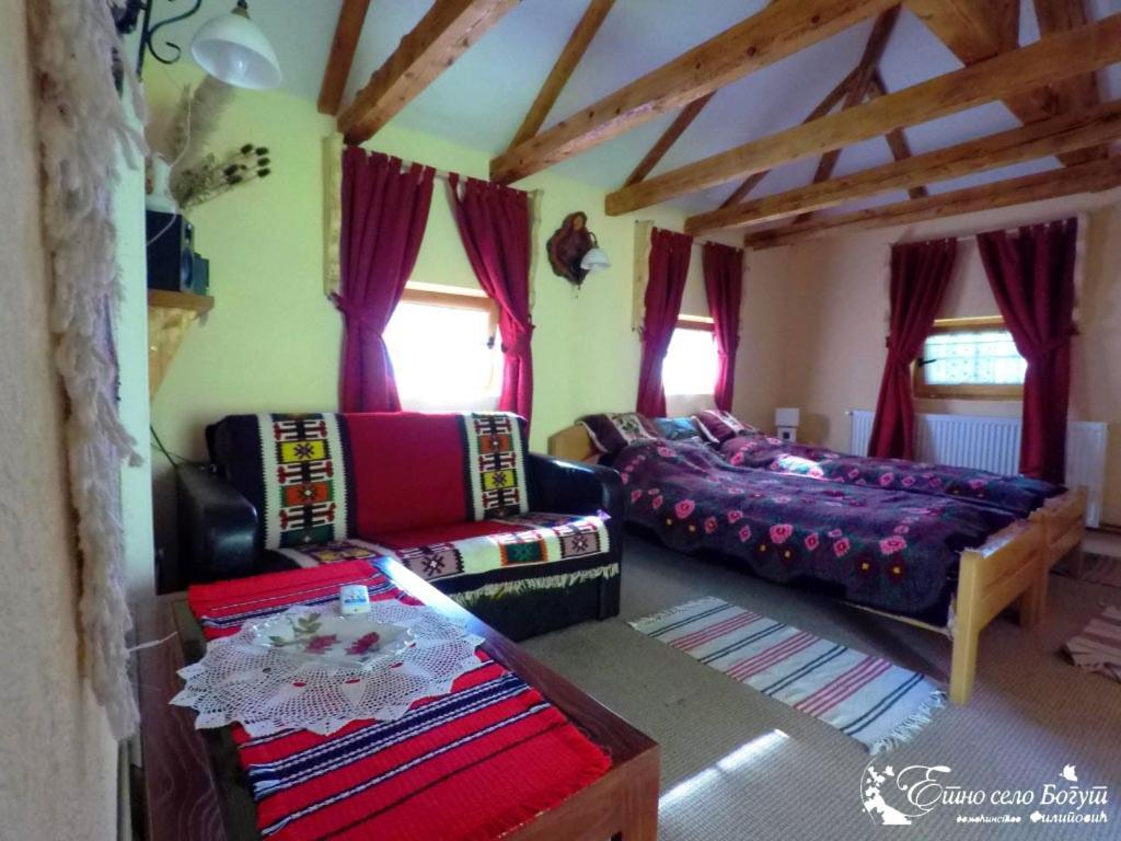 Ethno Village Bogut Bogutovac Exteriör bild